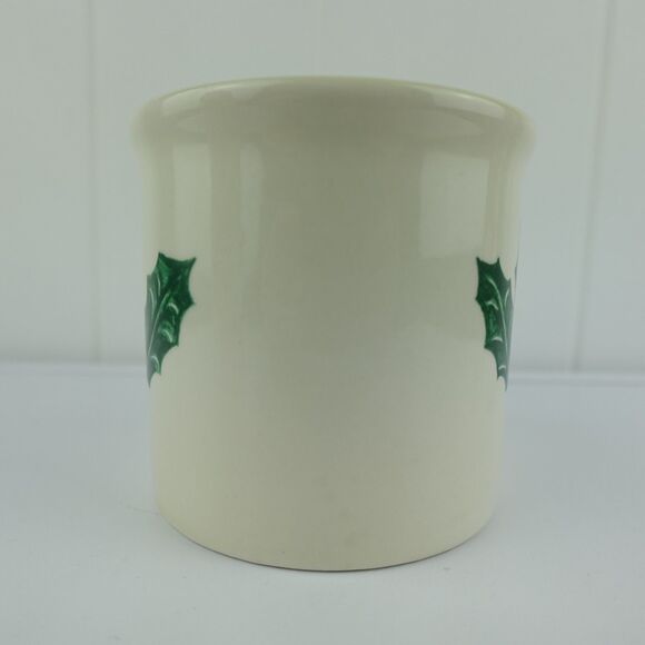 Eddie Bauer Exclusive Holly and Berry Christmas Coffee Mug Cup - Picture 2 of 8